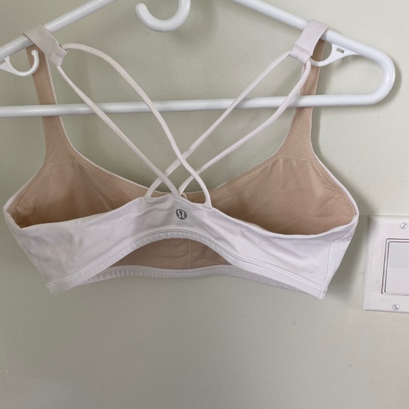 Lululemon sport bra - Picture 2 of 4